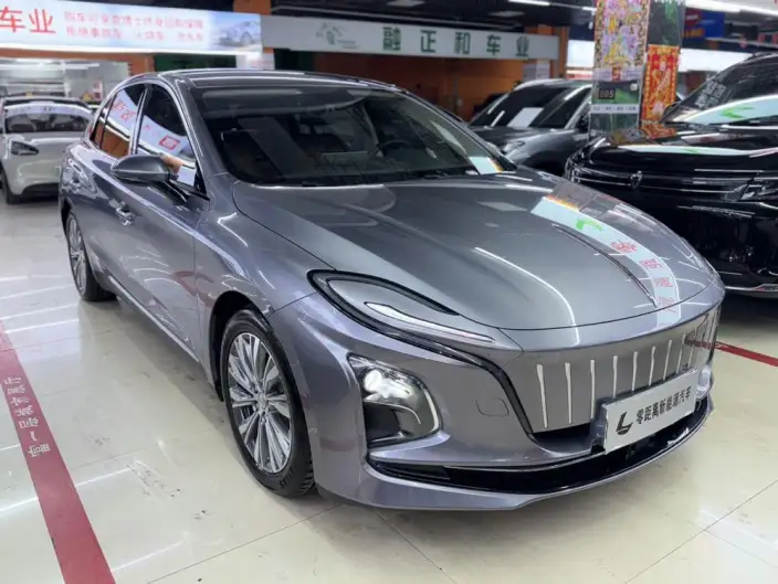 Hongqi E-QM5 2024 Model 610KM PLUS Edition 100kW