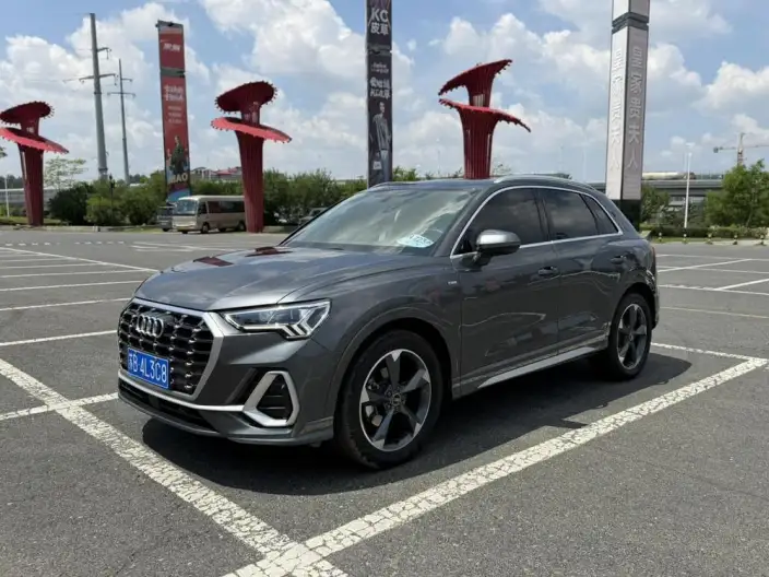 AUDI Q3 2023 Model 35 TFSI Fashion Dynamic Model – фото 1