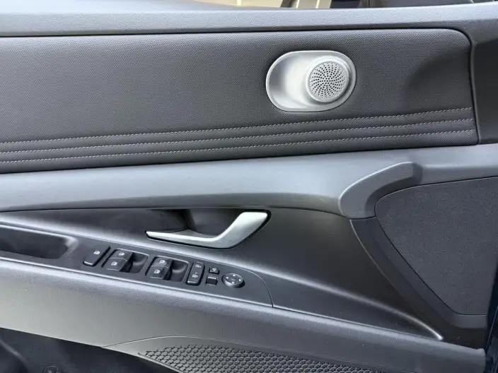 Hyundai Ioniq 2022 Model 1.5L CVT LUX Premium Edition – фото 6