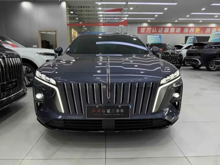 Hongqi H7 PHEV 2026 Model 240 Smart Hybrid Edition