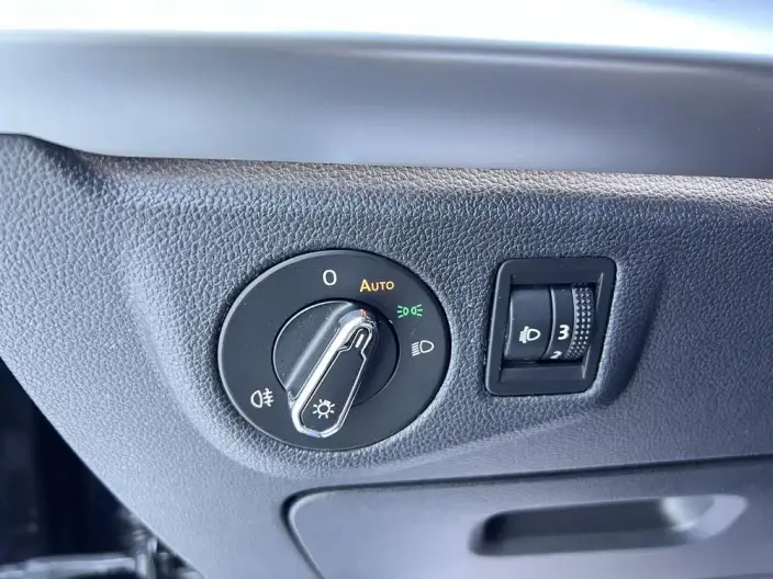 Volkswagen Lavida 2023 Model 280TSI DSG Starry Sky Yongyi Edition – фото 9
