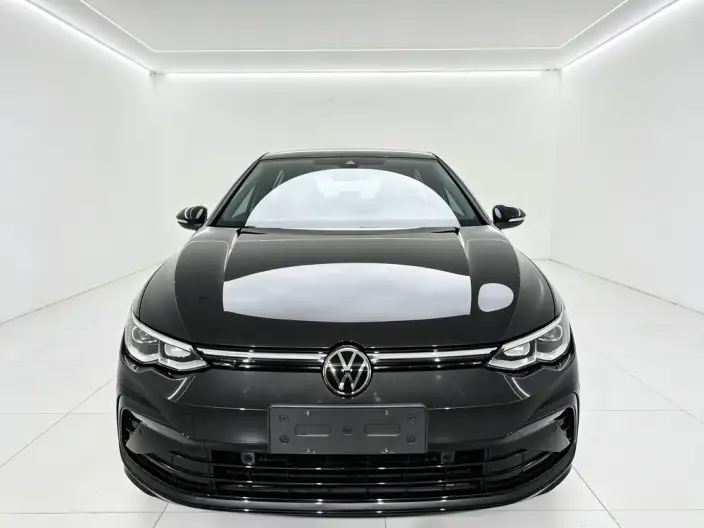 Volkswagen Golf 2021 Model 280TSI DSG R-Line – фото 2