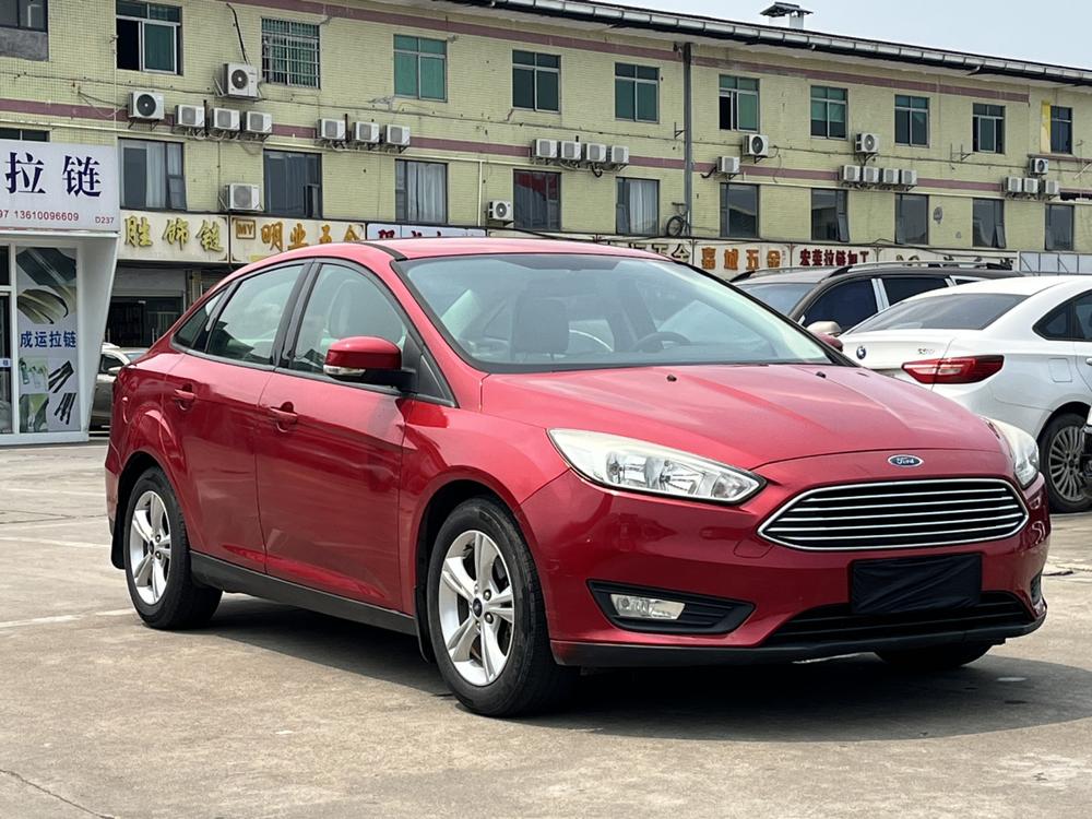 Ford Focus 2015 модификация Тройная литиевая батарея кузов 1.6L автоматическое Comfort – фото 3