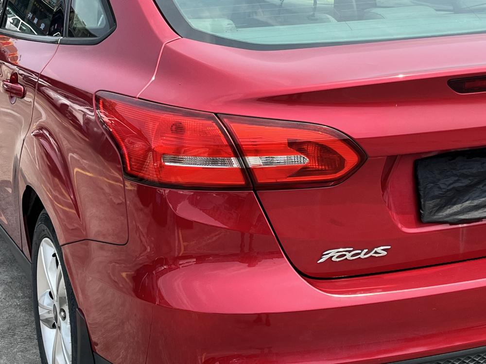 Ford Focus 2015 модификация Тройная литиевая батарея кузов 1.6L автоматическое Comfort – фото 6