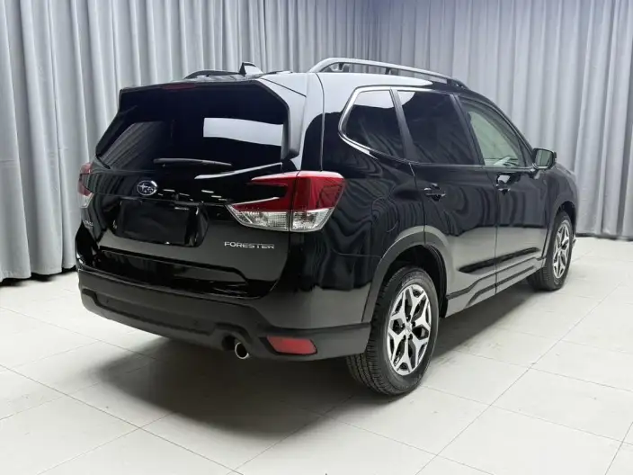 Subaru Forester 2022 Model 2.0i AWD Deluxe Edition EyeSight – фото 6