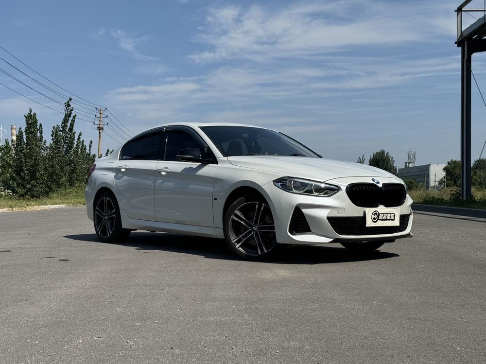 BMW 1 Series 2021 125i M Sport Night Black Edition – фото 3