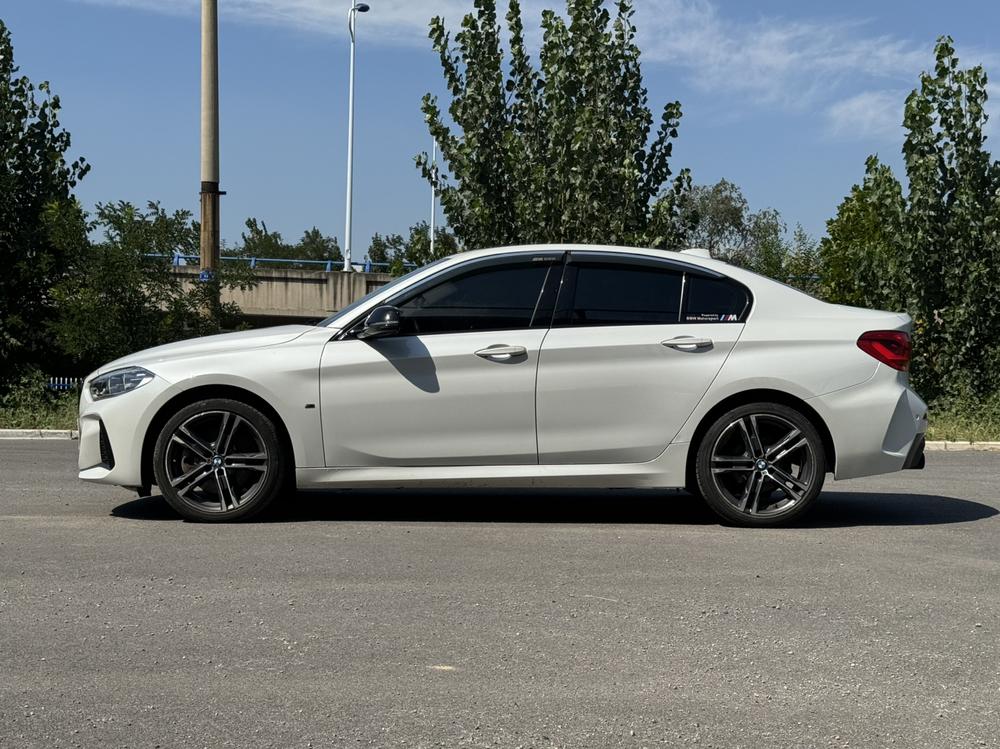 BMW 1 Series 2021 125i M Sport Night Black Edition – фото 4