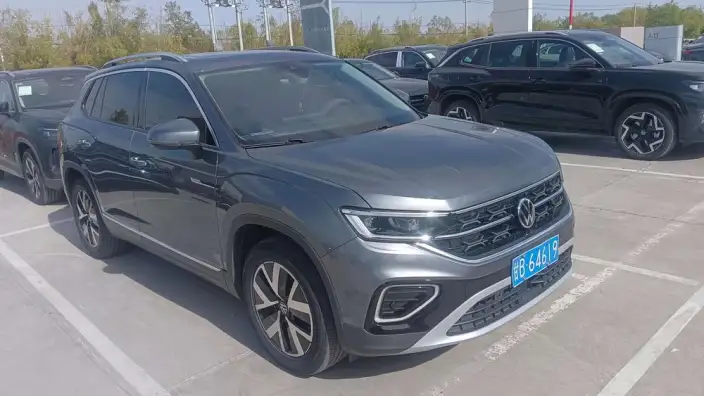 Volkswagen Tayron 2023 Model 280TSI 2WD Luxury Plus Advanced version – фото 3