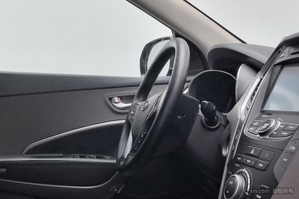 Grand Santa Fe 2013 модификация 3.3L 7 seat 4WD Deluxe Edition – фото 12