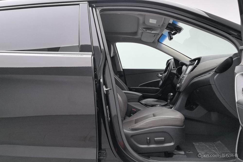 Grand Santa Fe 2013 модификация 3.3L 7 seat 4WD Deluxe Edition – фото 17