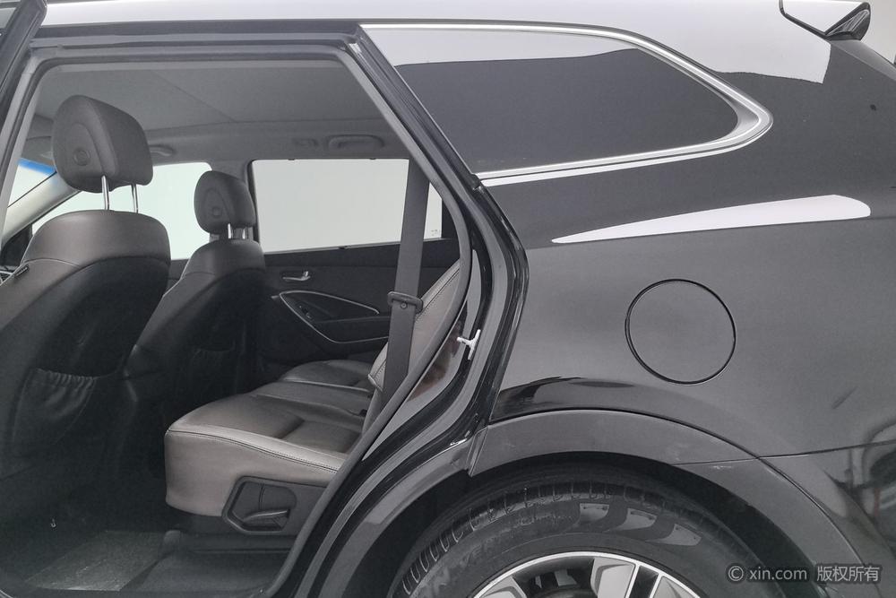 Grand Santa Fe 2013 модификация 3.3L 7 seat 4WD Deluxe Edition – фото 19