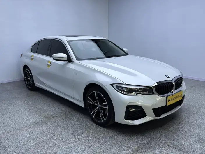 BMW 3 Series 2022 Model Facelift 325i M Sports Set – фото 3