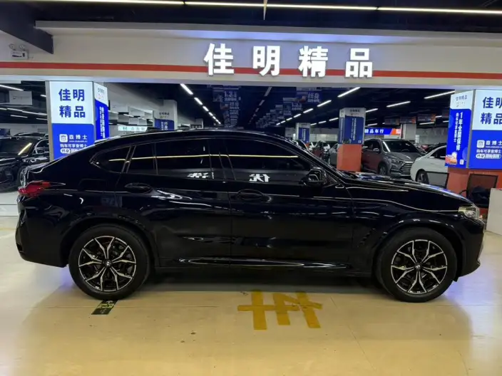 BMW X4 2022 Model xDrive 25i M Sports Set – фото 4
