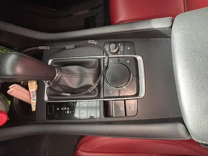 Mazda3 Axela 2023 Model 2.0L Automatic Zhi Engine Edition – фото 9