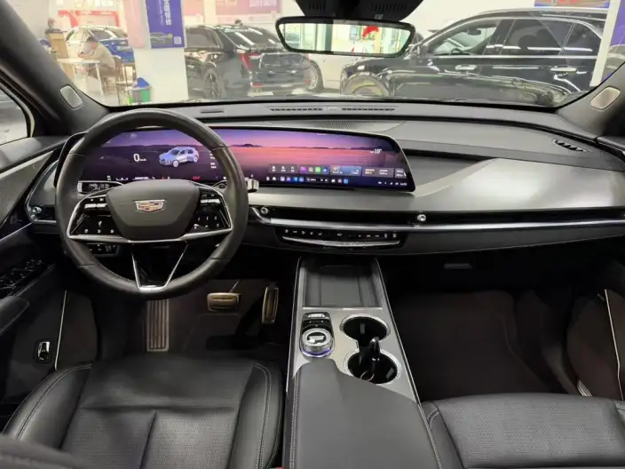 Cadillac XT5 2025 Model 28T 4WD Noble Model – фото 10