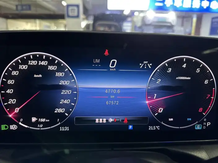 Mercedes-Benz C-Class 2022 Model Facelift C 260 L Sports Edition – фото 8