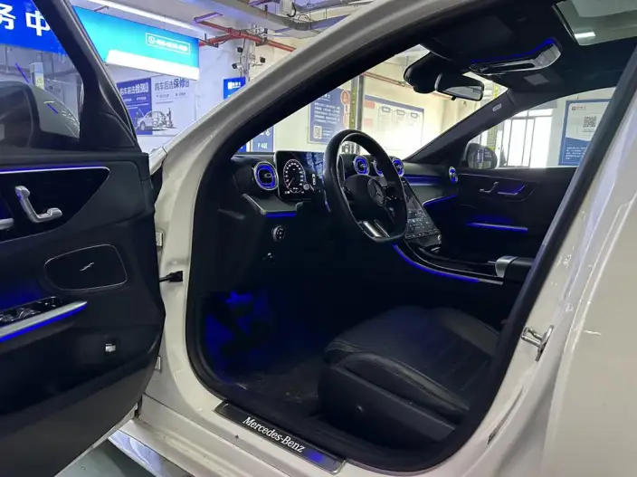 Mercedes-Benz C-Class 2022 Model Facelift C 260 L Sports Edition – фото 9