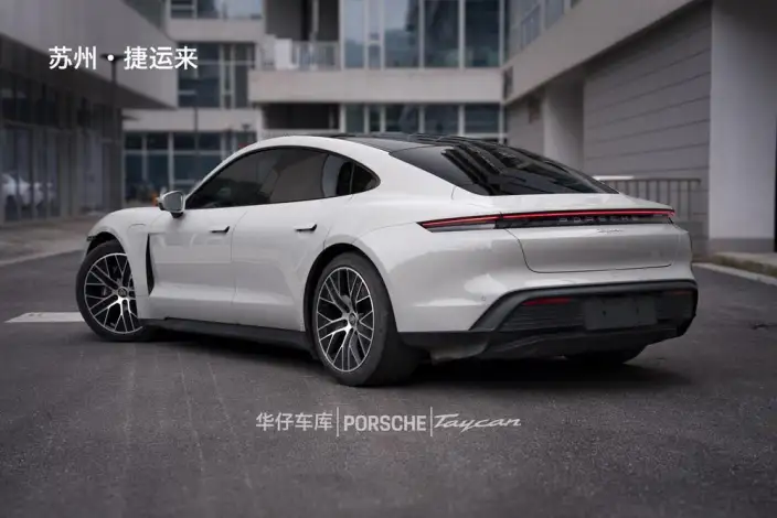 Taycan 2022 Model Facelift Taycan – фото 4