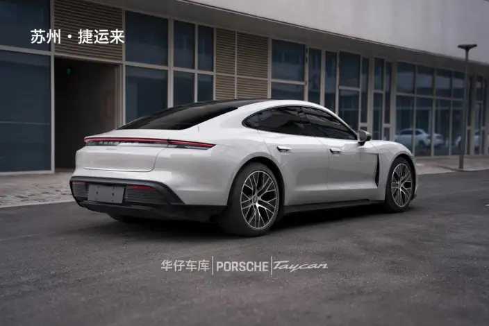 Taycan 2022 Model Facelift Taycan – фото 6