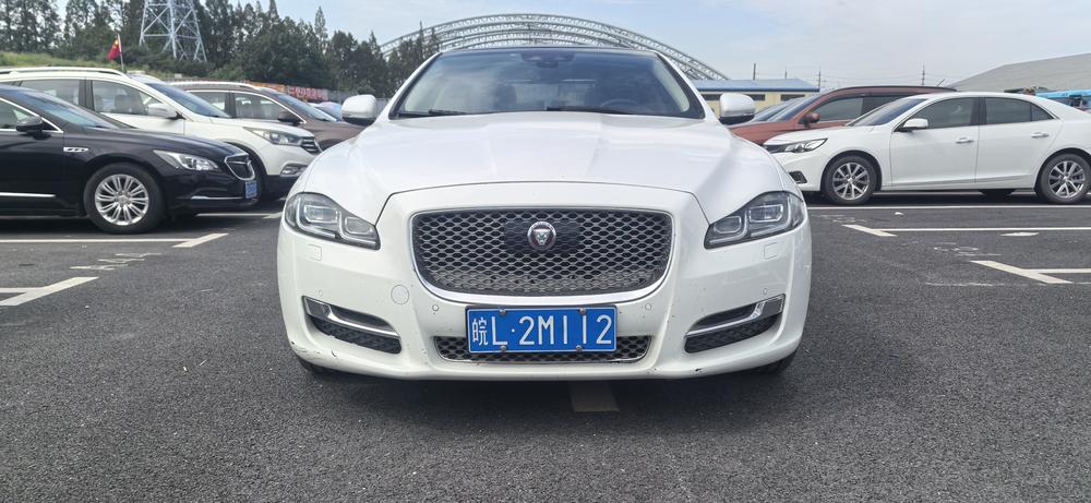 Jaguar XJ Модель 2018 года XJL 3.0 SC 2WD Elegance Business Edition – фото 2