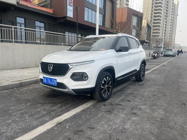 Baojun 510 Модель 2019 года 1.5L CVT Luxgen Xiang тип Country VI – фото 1