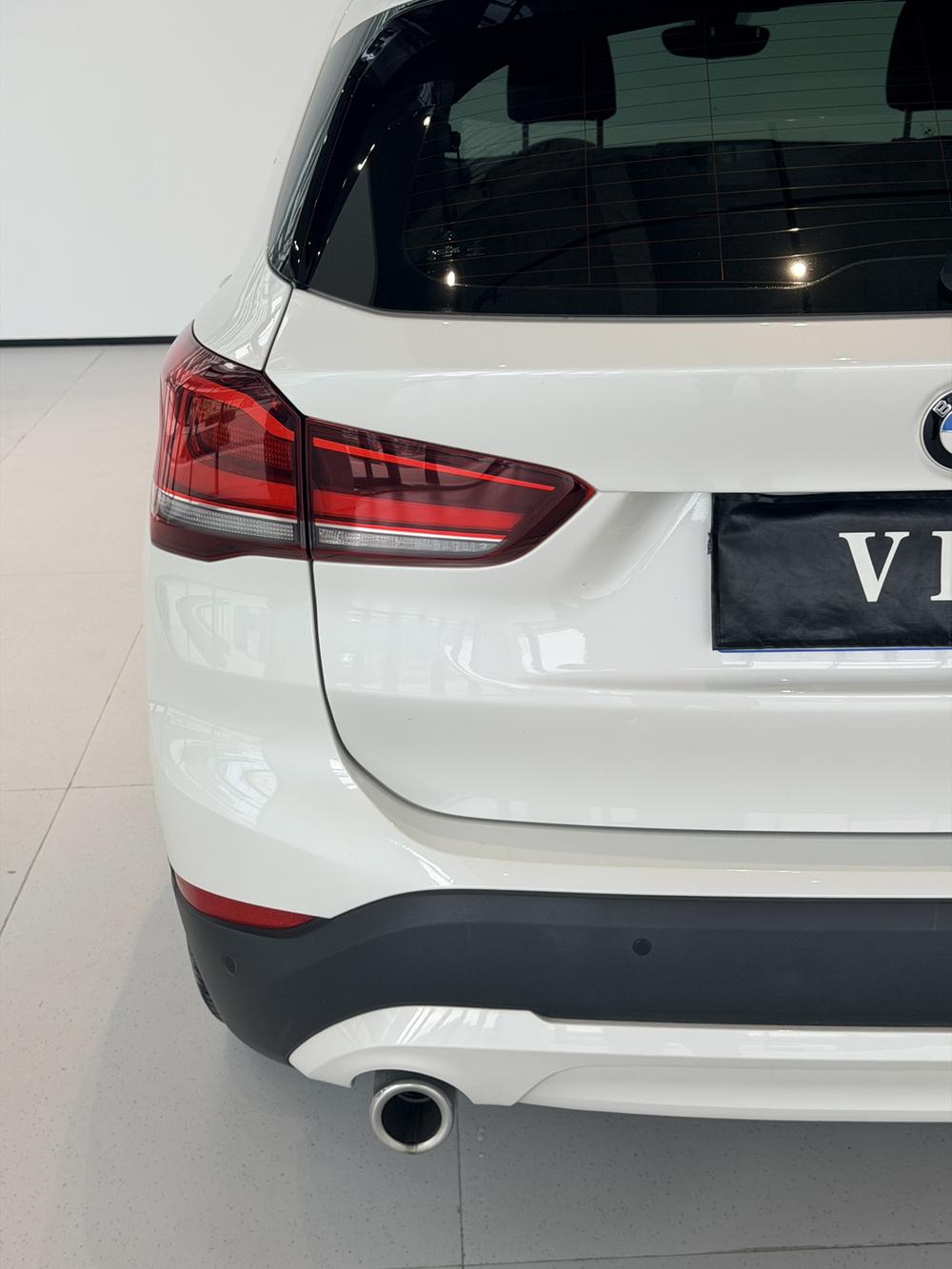 BMW X1 2021 Modified sDrive20Li Stylish – фото 13