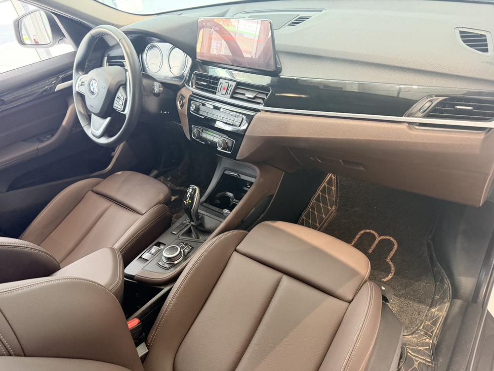 BMW X1 2021 Modified sDrive20Li Stylish – фото 14