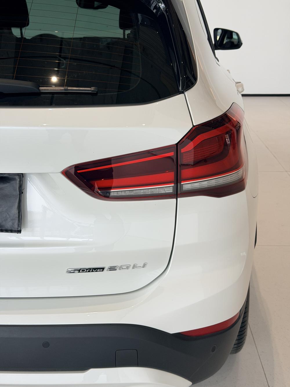 BMW X1 2021 Modified sDrive20Li Stylish – фото 15