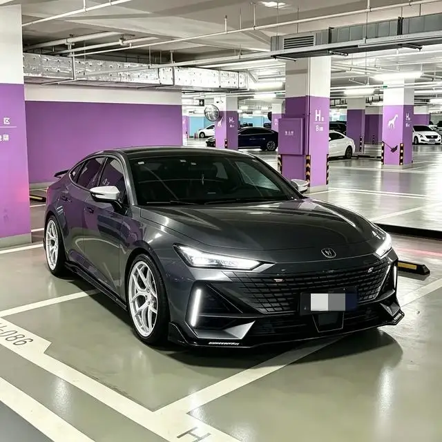 Changan UNI-V 2022 Model 1.5T Sports Edition – фото 3