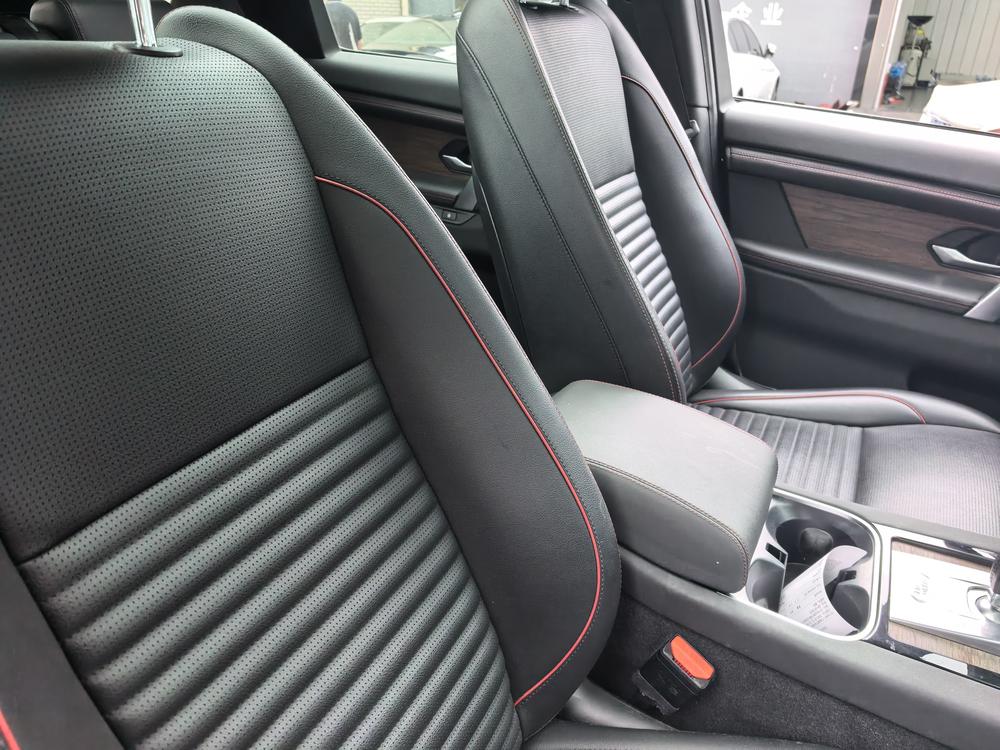 Land Rover Discovery Sport 2022 249PS R-Dynamic SE Performance Technology Edition 5-Seater – фото 7