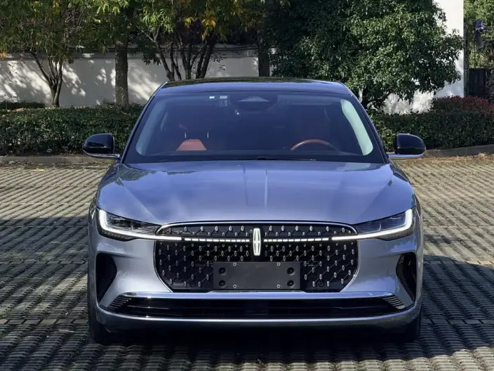 Lincoln Z 2022 Model i Xiang Zun Shang Edition
