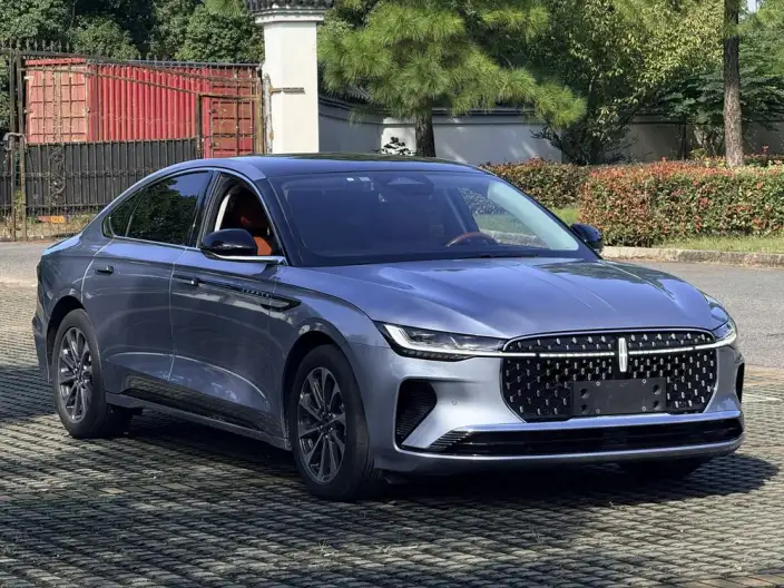 Lincoln Z 2022 Model i Xiang Zun Shang Edition