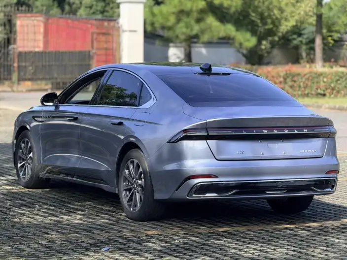 Lincoln Z 2022 Model i Xiang Zun Shang Edition – фото 5