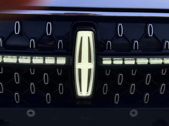 Lincoln Z 2022 Model i Xiang Zun Shang Edition – фото 9