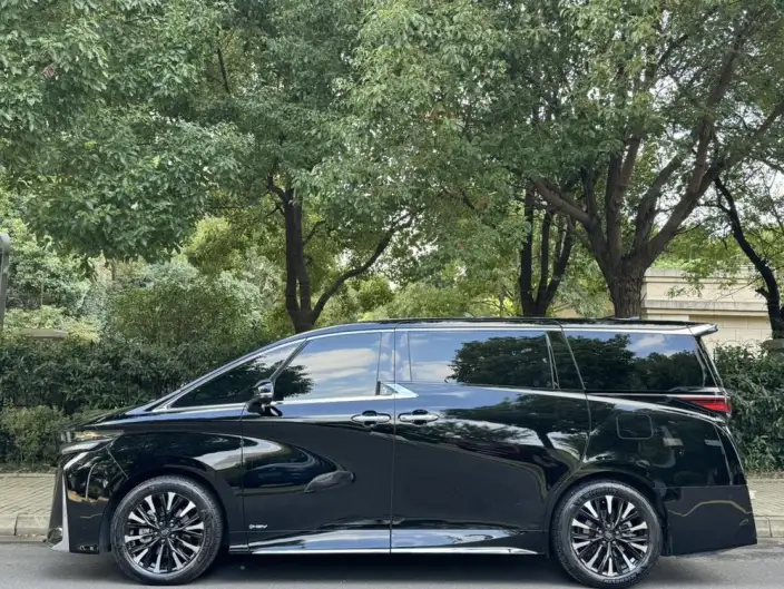 Vellfire 2023 Model Toyota Crown 2.5L Intelligent Hybrid 4WD Supreme Executive Edition – фото 3