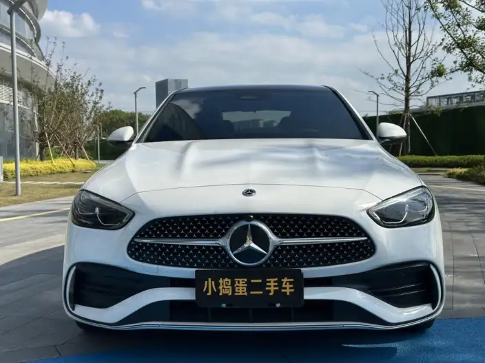 Mercedes-Benz C-Class 2024 Model C 260 L Sports Edition – фото 2