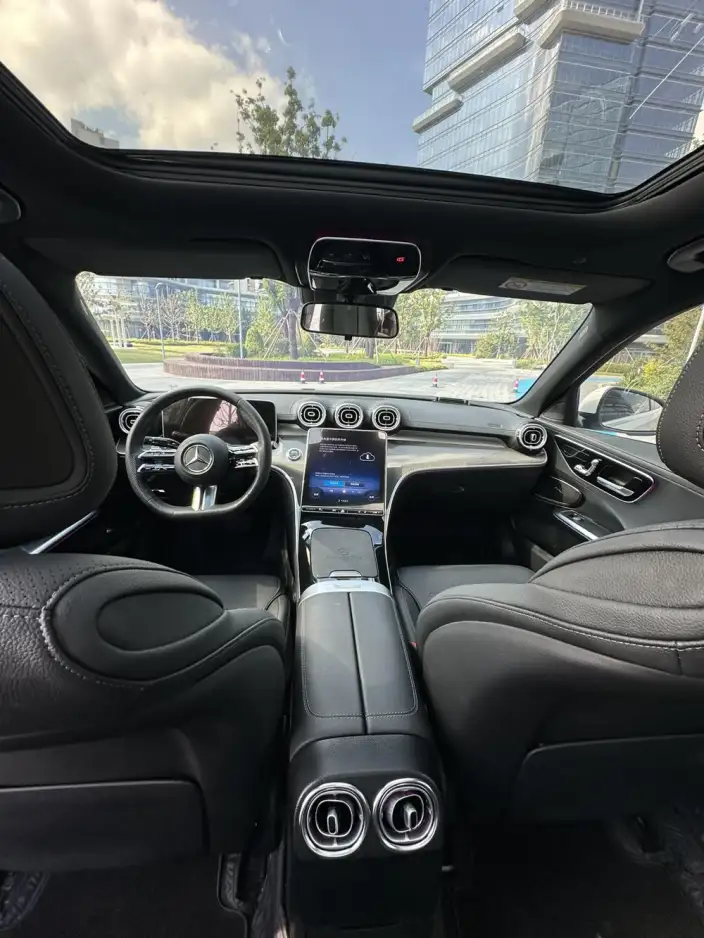 Mercedes-Benz C-Class 2024 Model C 260 L Sports Edition – фото 9