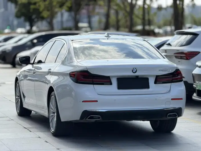 BMW 5 Series 2022 Model Facelift 530Li Exclusive Model Luxury Set – фото 4