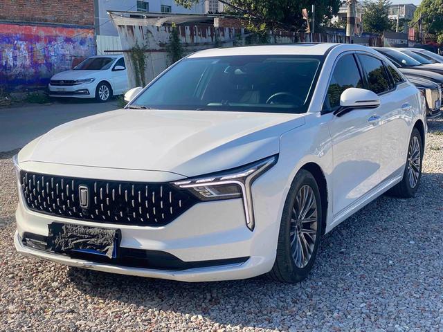 Bestune B70 2022 Third Gen 1.5T Automatic Enjoy – фото 1