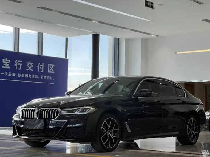 BMW 5 Series 2022 Model Facelift II 530Li Exclusive Model M Sports Set – фото 1
