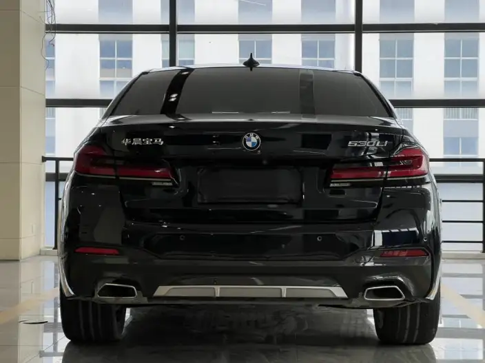 BMW 5 Series 2022 Model Facelift II 530Li Exclusive Model M Sports Set – фото 5