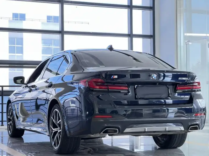 BMW 5 Series 2023 Model Facelift 530Li Exclusive Model M Sports Set – фото 4