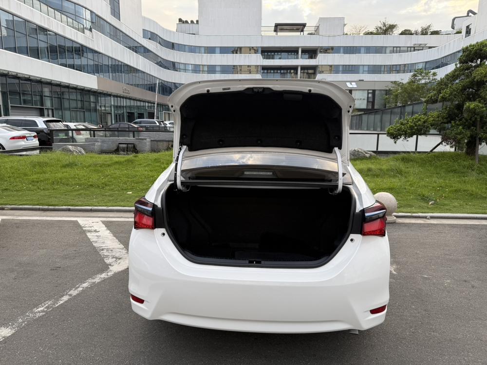 Corolla Hybrid E+ Модель 2020 года 1.8L Comfort Edition – фото 16