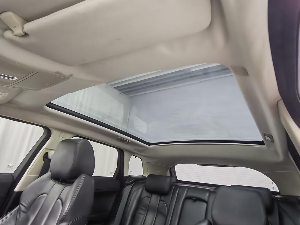 Range Rover Evoque Imported 2015 модификация 2.0T 5 door Yaoxiang Edition – фото 19