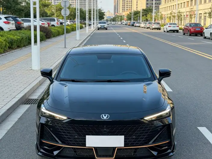 Changan UNI-V 2023 Model 1.5T Sports Edition
