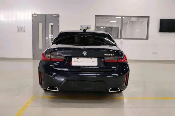 BMW 3 Series 2026 Model 325Li M Sports Set – фото 4