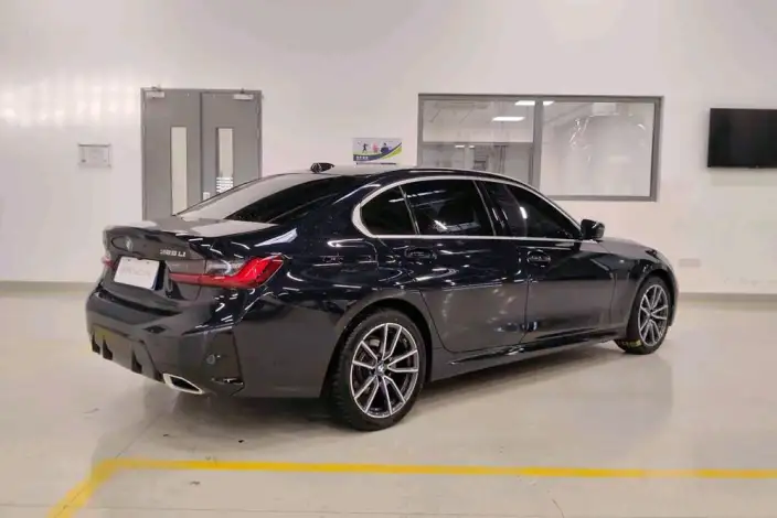 BMW 3 Series 2026 Model 325Li M Sports Set – фото 5