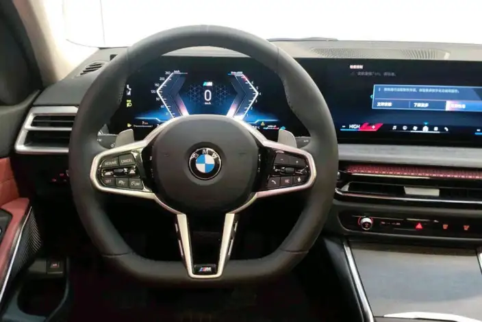 BMW 3 Series 2026 Model 325Li M Sports Set – фото 8