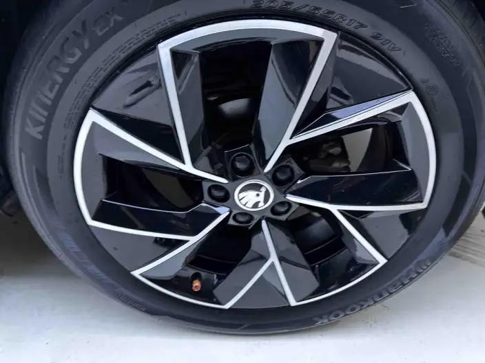 Skoda Kamiq GT 2023 Model Facelift 1.5L Automatic Premium – фото 8