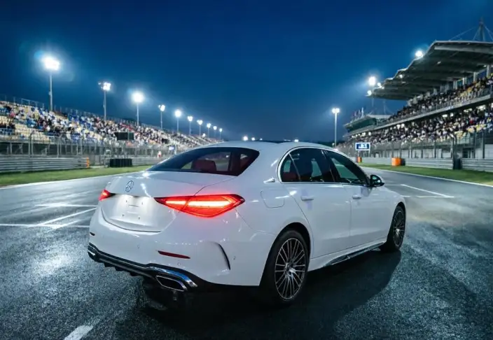 Mercedes-Benz C-Class 2022 Model C 260 L Sports Edition – фото 6
